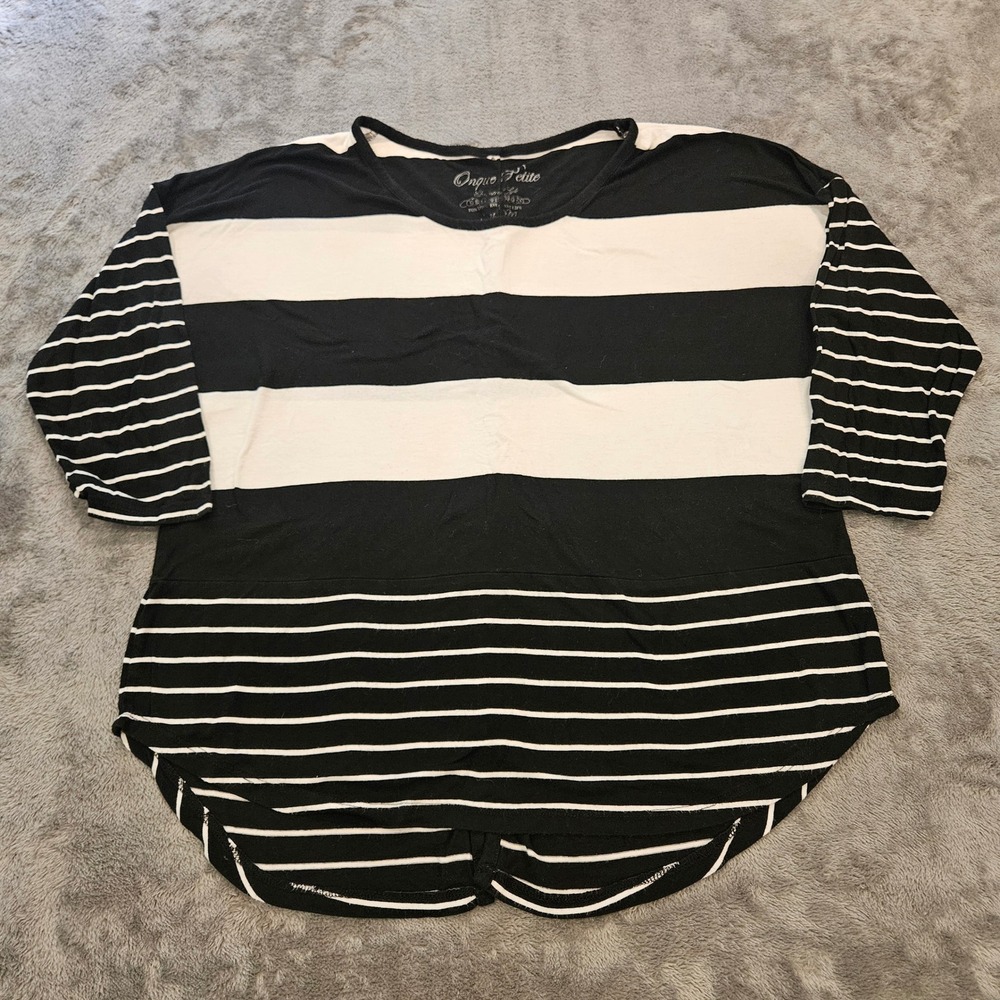 Onque Petite Womens Black White Striped Button Back Knit Top Size Medium PM